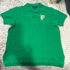 Polo style shirt in good condition, large size, custom fit